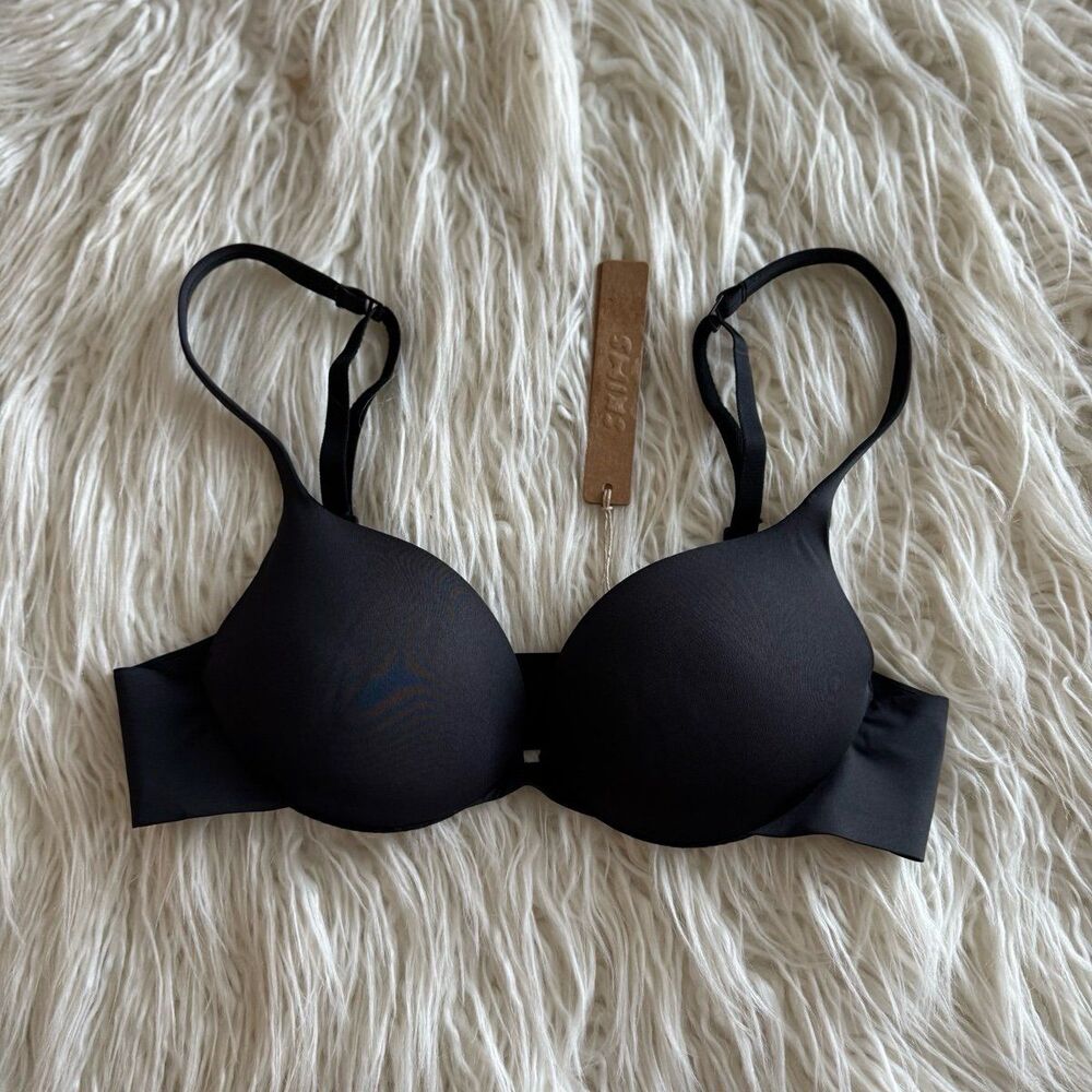 Skims Ultimate Push up Plunge Bra Onyx Size 34A
